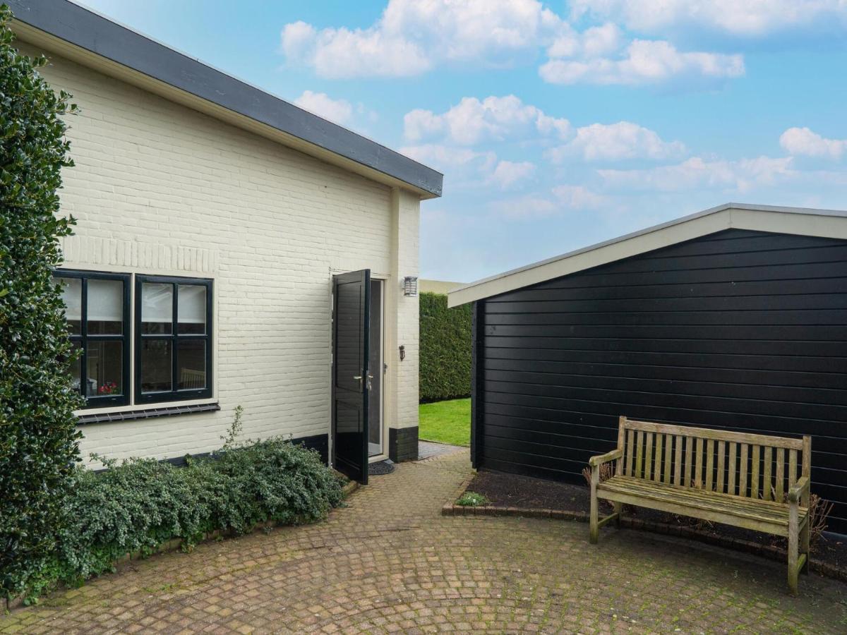 Quaint Summer Holiday Home In Egmond Binnen Egmond-Binnen Exterior foto